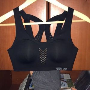 VS Sports Bra